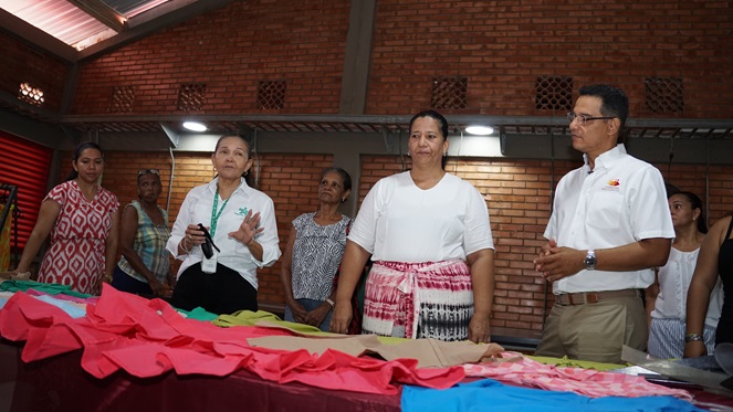 CELEBRAMOS 18 AÑOS DE SERVICIOS DEL CENTRO PRODUCTIVO 450  AÑOS