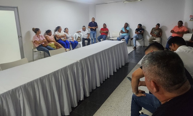 MesaDeTrabajoViviendaLaJaguaIbirico