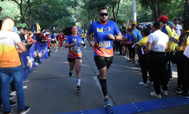 MÁS DE $30 MILLONES EN PREMIOS ENTREGARÁ LA MEDIA MARATÓN DE LA INDEPENDENCIA 2025
