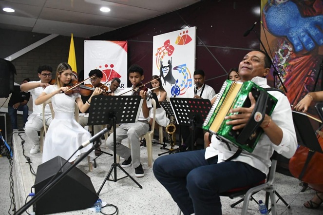 ConversatorioHomenajeHugoCarlosGranados